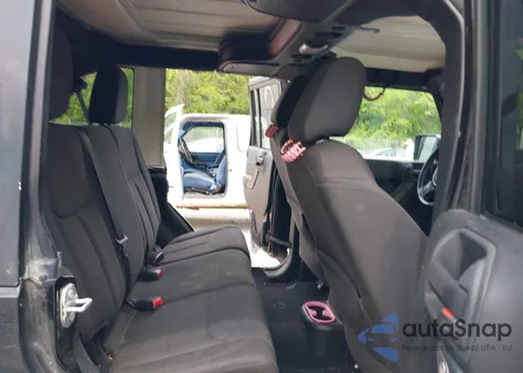 2015 Jeep Wrangler Unlimited Sport из США, поврежденный, VIN 1C4BJWDG4FL668407